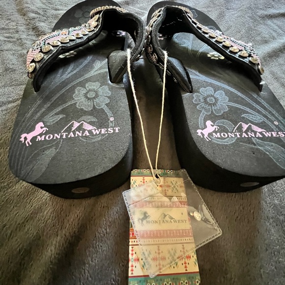 Montana West Platform Flip Flop - Picture 6 of 9